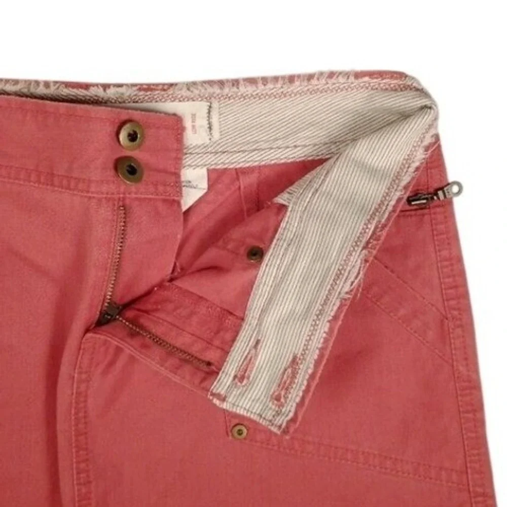 Old Navy Burnt Red Cargo Mini Skirt Size 2 Distressed Trim Zipper‎ Pockets